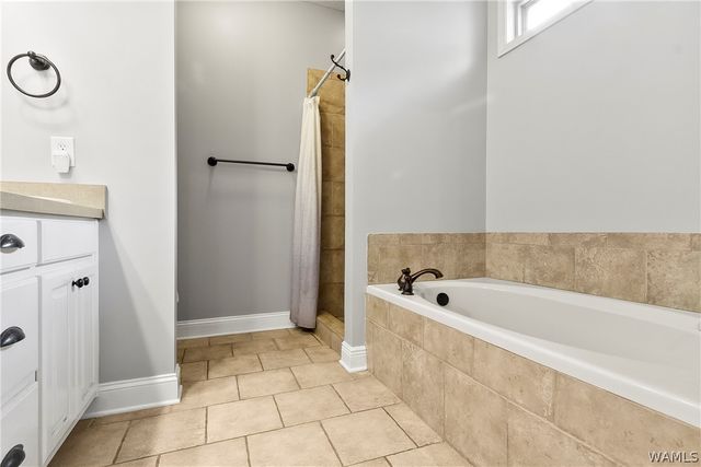 5515 Moores Bridge, Northport, AL 35473