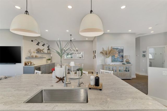 561 FALLBROOK DRIVE, Venice, FL 34292