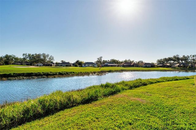 561 FALLBROOK DRIVE, Venice, FL 34292