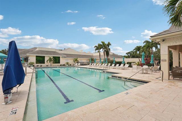 561 FALLBROOK DRIVE, Venice, FL 34292