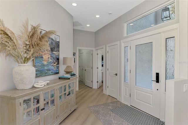 561 FALLBROOK DRIVE, Venice, FL 34292