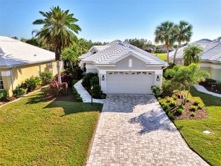 561 FALLBROOK DRIVE, Venice, FL 34292