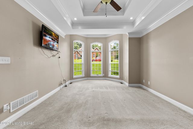 7908 Princess Wood Ct, Louisville, KY 40214