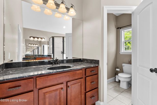7908 Princess Wood Ct, Louisville, KY 40214