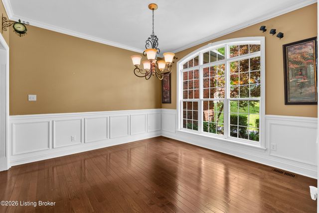 7908 Princess Wood Ct, Louisville, KY 40214