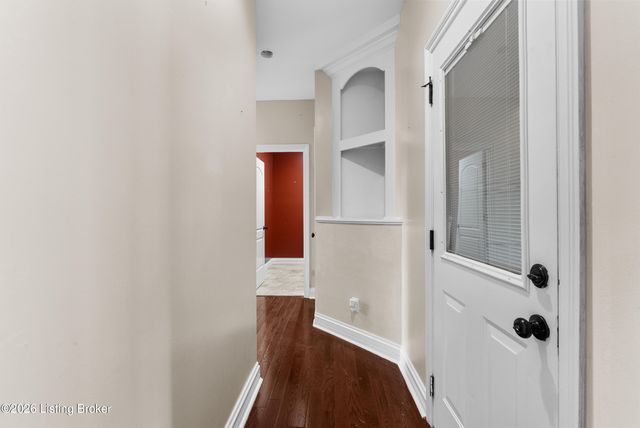 7908 Princess Wood Ct, Louisville, KY 40214