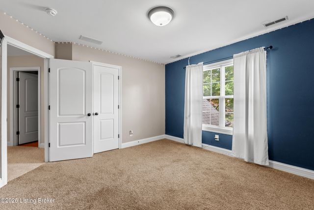 7908 Princess Wood Ct, Louisville, KY 40214