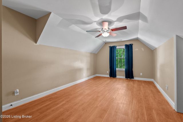 7908 Princess Wood Ct, Louisville, KY 40214