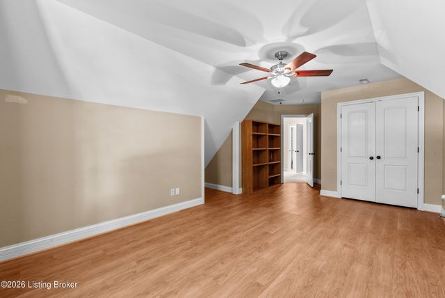 7908 Princess Wood Ct, Louisville, KY 40214