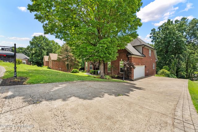 7908 Princess Wood Ct, Louisville, KY 40214
