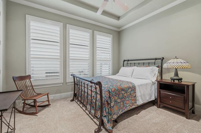 9305 Old River Court E, Montgomery, TX 77356