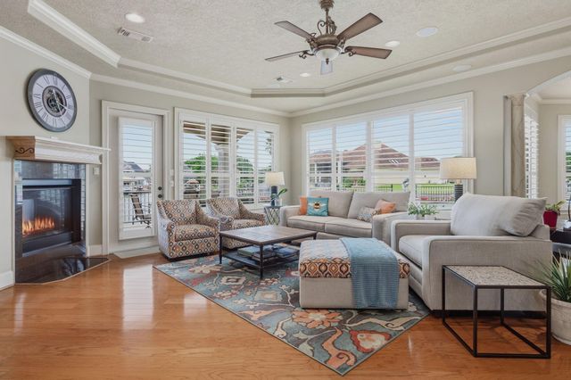 9305 Old River Court E, Montgomery, TX 77356