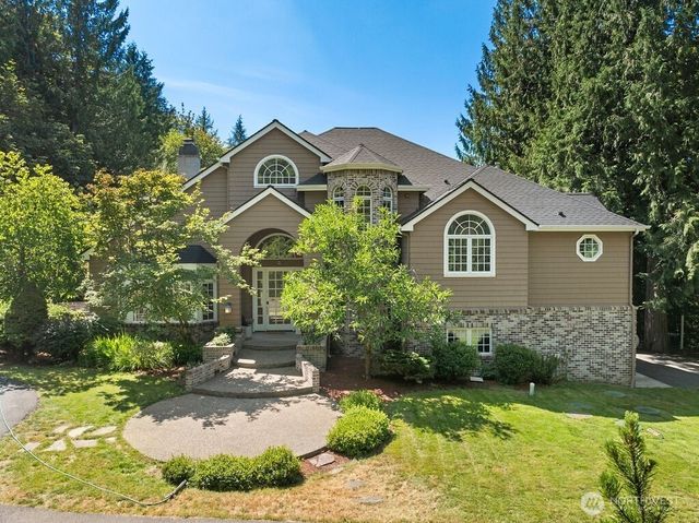 26020 SE Old Black Nugget Road, Issaquah, WA 98029