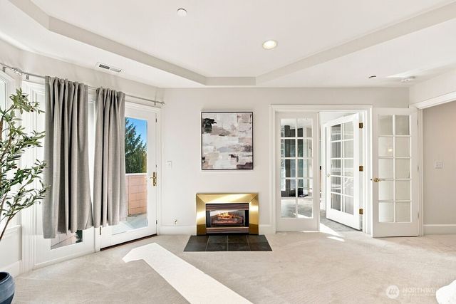 26020 SE Old Black Nugget Road, Issaquah, WA 98029
