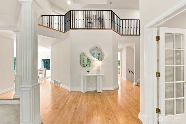 26020 SE Old Black Nugget Road, Issaquah, WA 98029