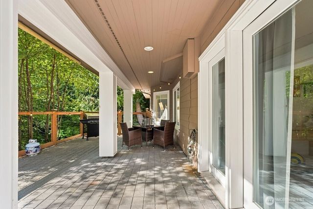 26020 SE Old Black Nugget Road, Issaquah, WA 98029