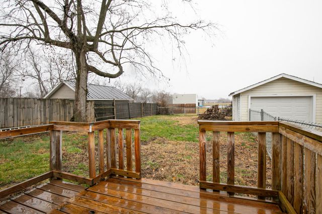 622 N Lafontaine Avenue, Springfield, MO 65802