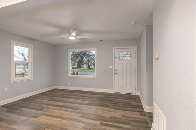 622 N Lafontaine Avenue, Springfield, MO 65802