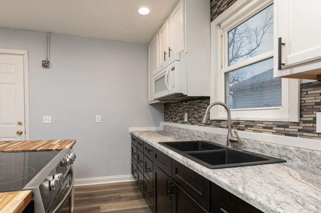 622 N Lafontaine Avenue, Springfield, MO 65802