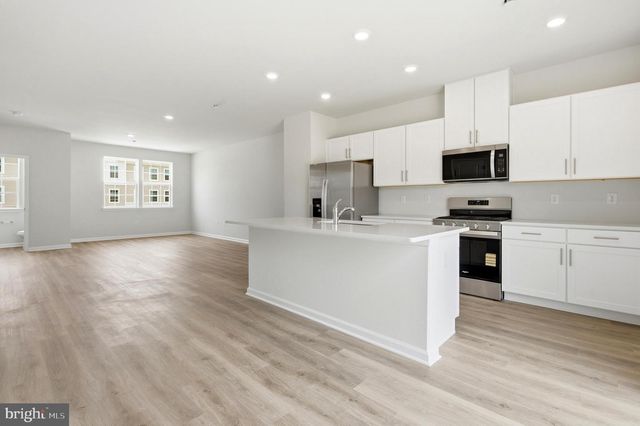 131 GARY WAY, Sicklerville, NJ 08081