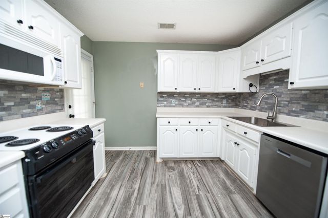 314 Brianna Drive, Boiling Springs, SC 29316