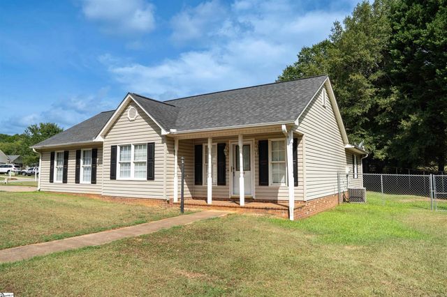 314 Brianna Drive, Boiling Springs, SC 29316