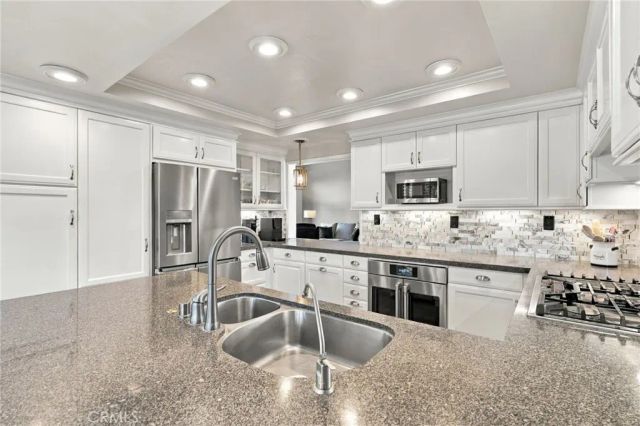 2429 Cliff Road, Upland, CA 91784