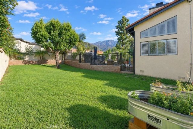 2429 Cliff Road, Upland, CA 91784