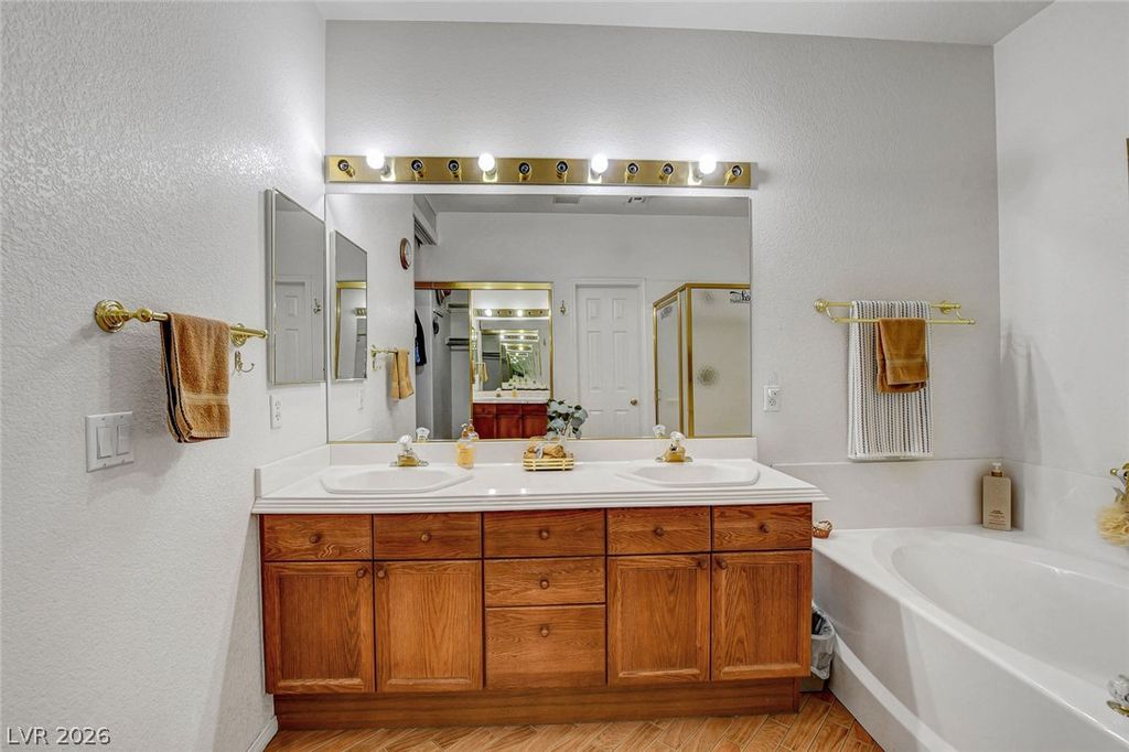 Image 23 of property listing at 5090 Shadow River Street, Las Vegas, NV 89148