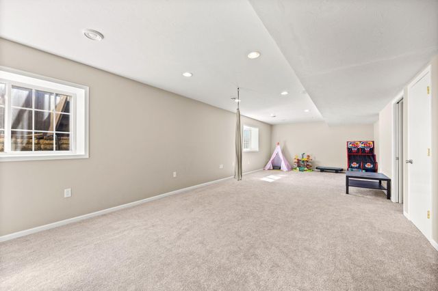 955 Park Drive, Belle Plaine, MN 56011