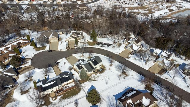 955 Park Drive, Belle Plaine, MN 56011