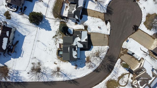 955 Park Drive, Belle Plaine, MN 56011