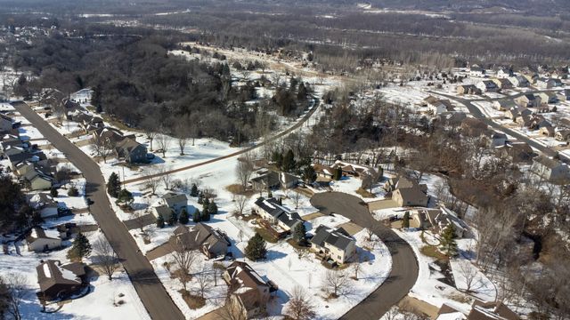 955 Park Drive, Belle Plaine, MN 56011