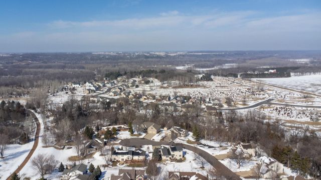 955 Park Drive, Belle Plaine, MN 56011