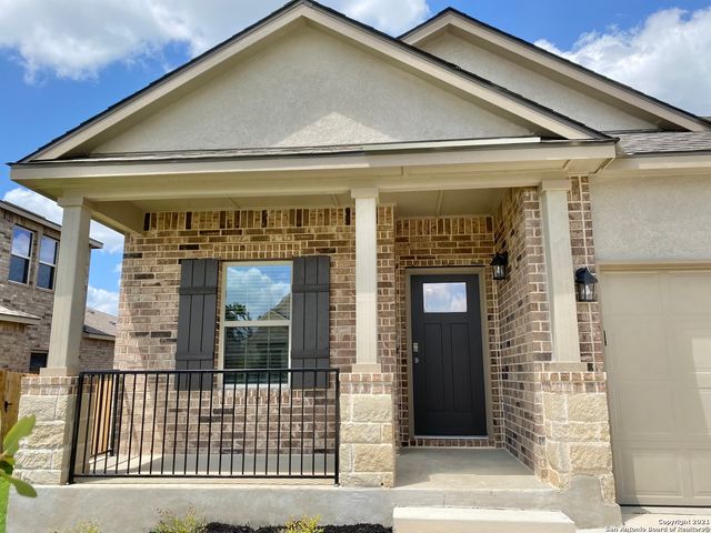 520 Scenic Song Dr, Spring Branch, TX 78070