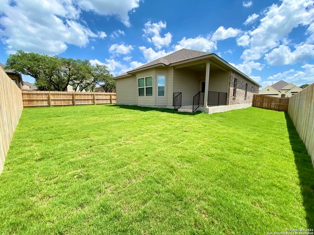 520 Scenic Song Dr, Spring Branch, TX 78070