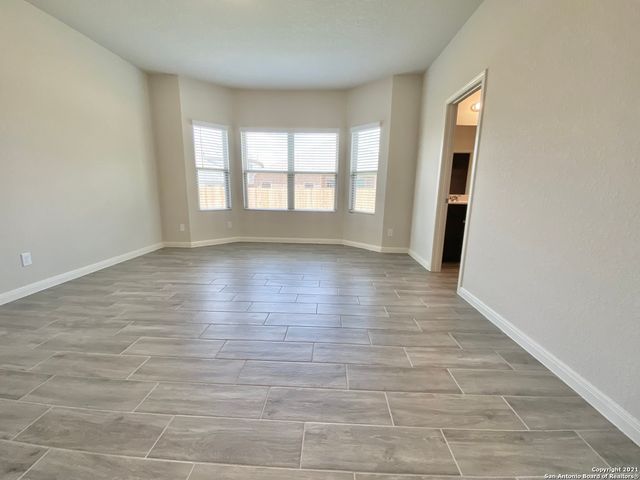 520 Scenic Song Dr, Spring Branch, TX 78070