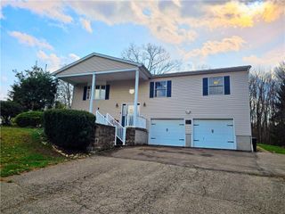168 Glenford Village Road, Fairview Twp, PA 16025