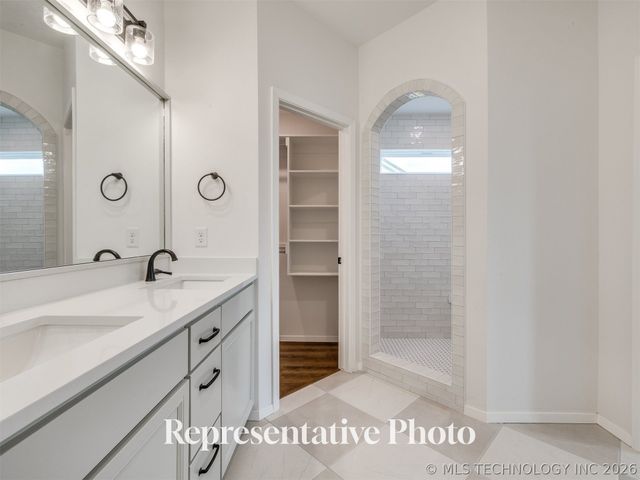 7209 E 134th Street S, Bixby, OK 74008