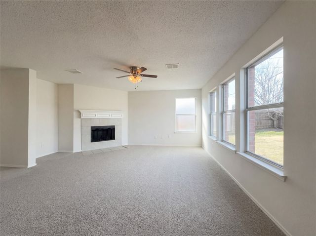 1501 Sienna Drive, Arlington, TX 76002