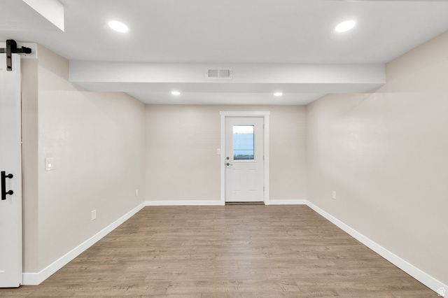 7187 S 1700 E, Cottonwood Heights, UT 84121