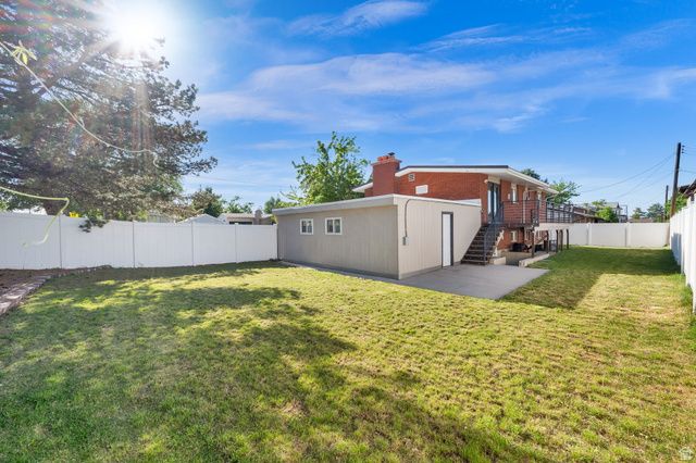 7187 S 1700 E, Cottonwood Heights, UT 84121