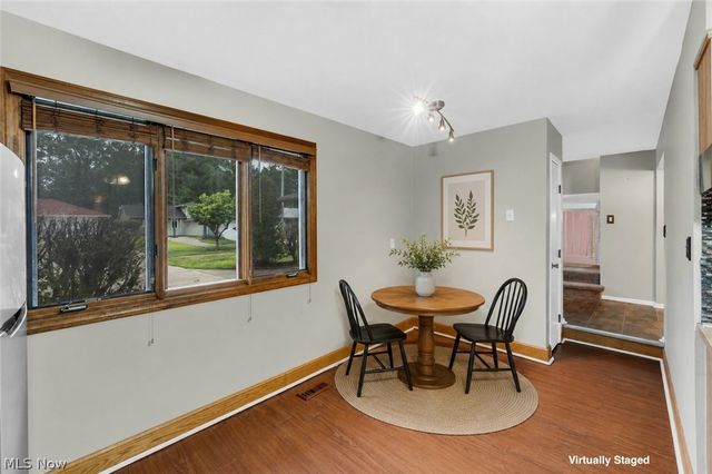 4554 Whitehall Drive, South Euclid, OH 44121