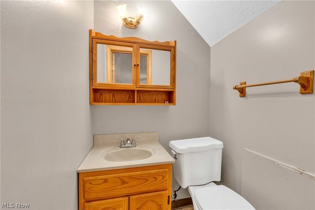 4554 Whitehall Drive, South Euclid, OH 44121