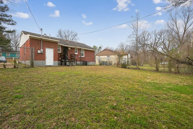 2136 PAMELA DR, Memphis, TN 38127