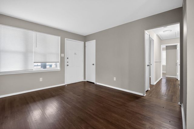 2136 PAMELA DR, Memphis, TN 38127