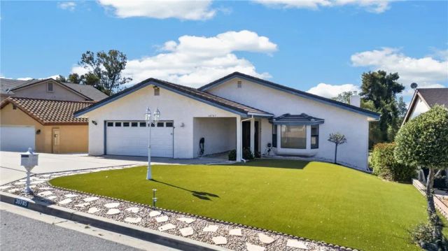 30785 Golden Gate Drive, Canyon Lake, CA 92587