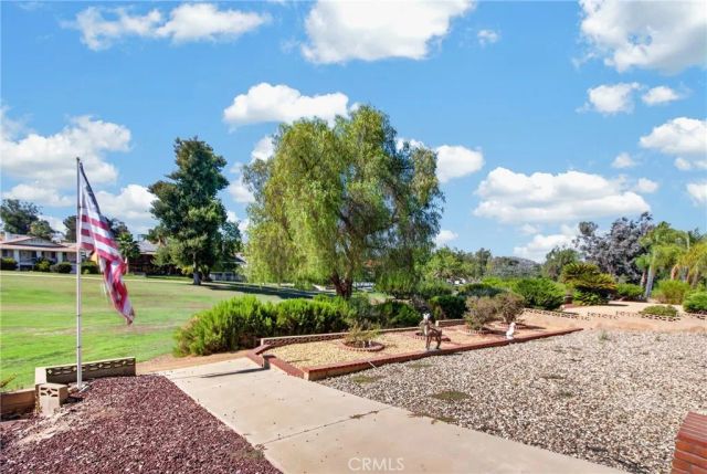 30785 Golden Gate Drive, Canyon Lake, CA 92587