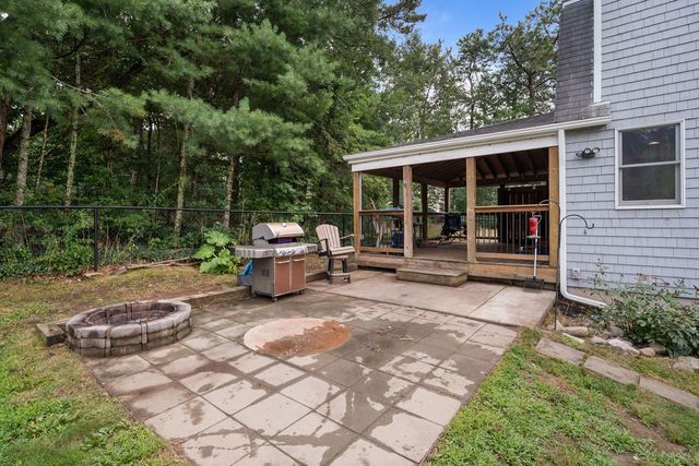 9 Tarpon Lane, Charlestown, RI 02813