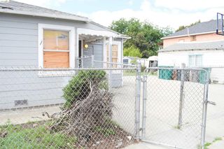 9945 B St, Oakland, CA 94603